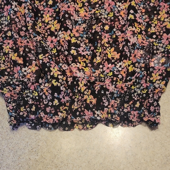Justice Floral Kids Top - Black, Pink, Yellow With Black Tank SIZE 6/7 - Picture 4 of 5